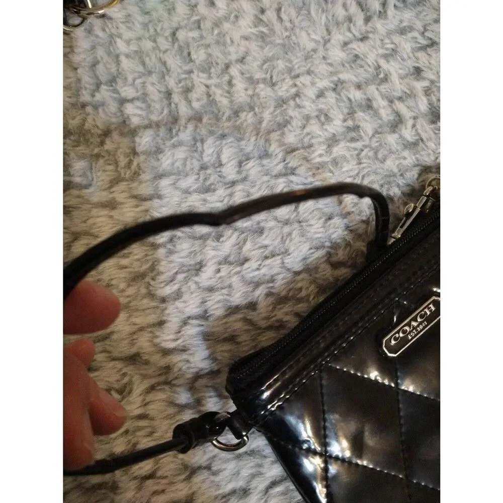 Coach Patent Leather Wristlet Black Y2k